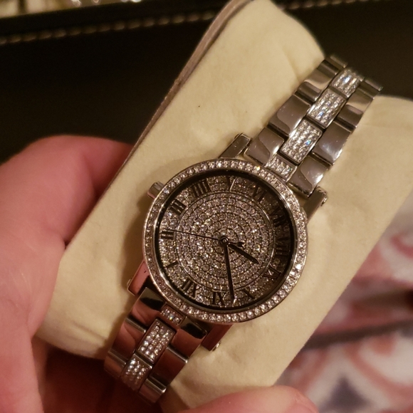 Michael Kors Watch - Picture 3 of 3